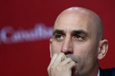 Presiden Sepak Bola Spanyol Tak Mau Mundur Usai Ciuman Kontroversial