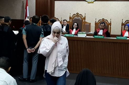 Fakta Persidangan Wawan: Jennifer Dunn Akui Dapat Mobil Mewah dan Kartu Kredit