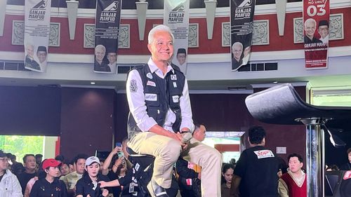 Gibran Ingin Getarkan Kandang Banteng, Ganjar: Awas Ketanduk