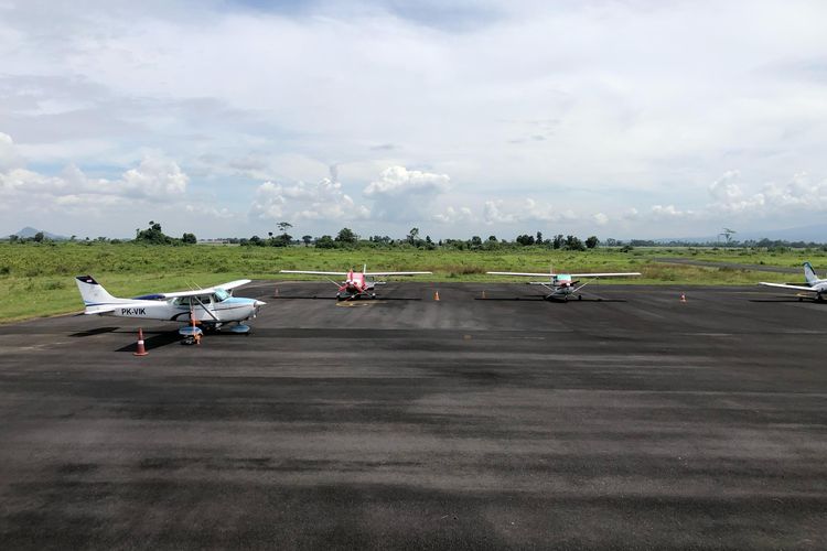 Pemkab Jember bakal mereaktivasi Bandara Notohadinegoro untuk penerbangan komersial. Wings Air rencananya melayani penerbangan dari Jember-Bali. 
