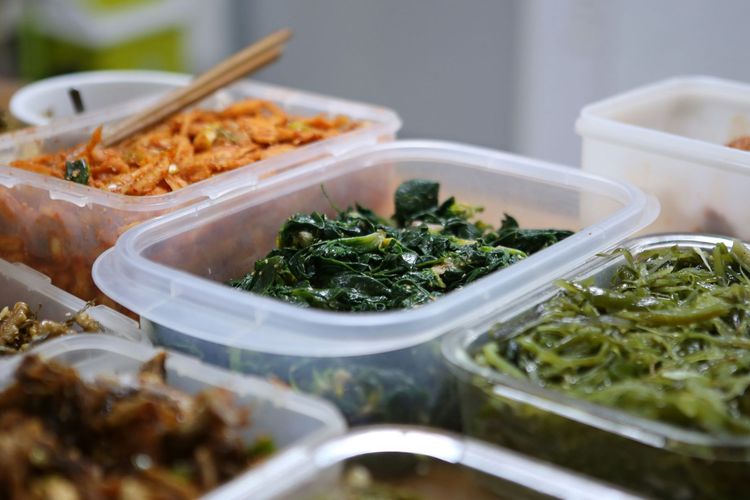 Berapa Lama Baiknya Makanan Disimpan di Kulkas? Ini Penjelasan Dosen IPB