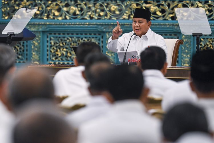 1,5 Tahun Memimpin, Prabowo Bicara Masalah Besar dan Respons Kritik Publik