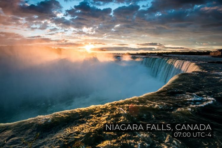 Matahari terbit di Air Terjun Niagara, Kanada