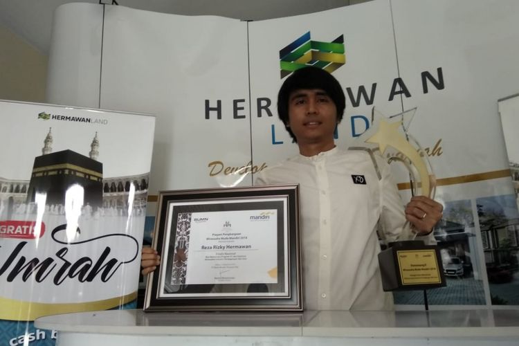 Pemenang kedua pengusaha muda mandiri Menteri BUMN asal Tasikmalaya, Reza Rizky Hermawan. 