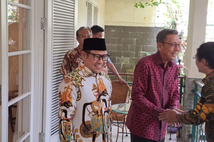 Ketua Umum PKB Muhaimin Iskandar atau Cak Imin bertemu Wapres ke-11 Boediono di rumah dinas Boediono, Rabu (17/5/2023) siang. 