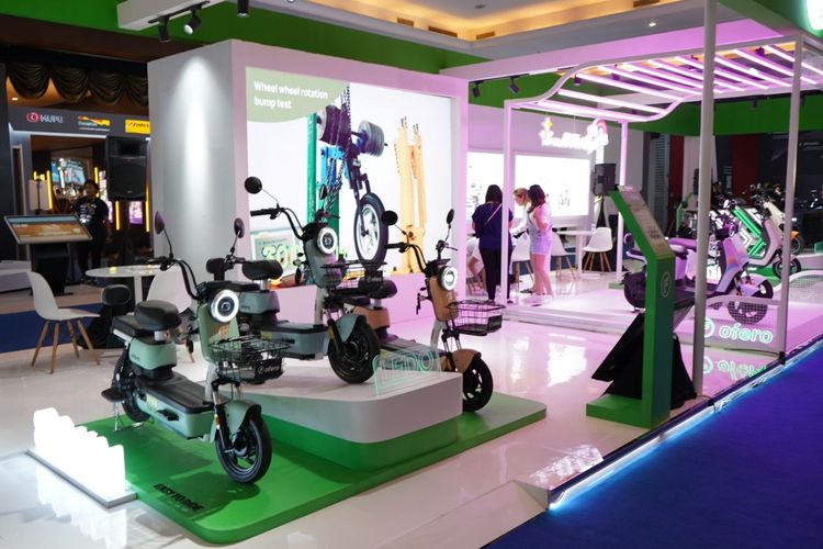 Sepeda listrik Ofero tampil di pameran IIMS 2023