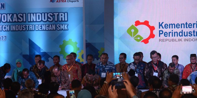 Penandatangan kerja sama Vokasi Tahap III di Cikarang, Jawa Barat