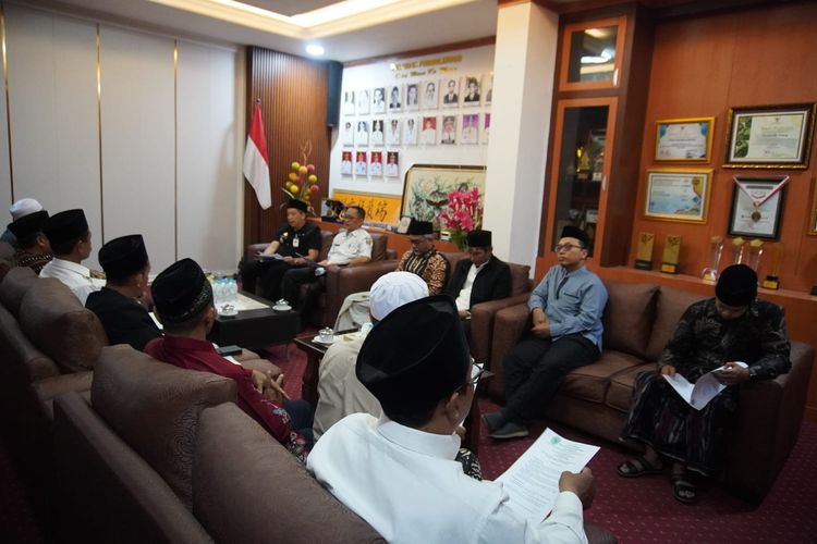 MUI Probolinggo Serahkan Rekomendasi Pengaturan Sound Horeg, Wali Kota Siapkan SE