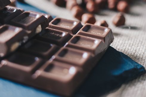 Apa yang Terjadi pada Tubuh jika Kita Makan Cokelat Setiap Hari?
