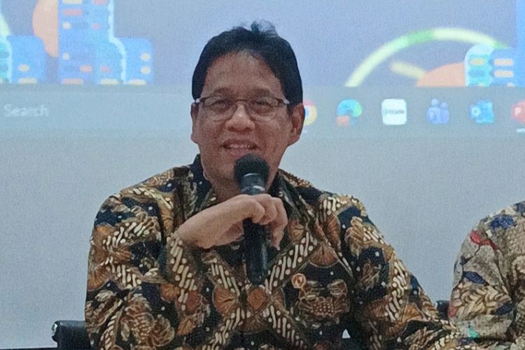 Menkeu Purbaya Yudhi Sadewa dalam sesi press briefing di Kantor Kemenkeu, Jakarta, Jumat (24/10/2025).
