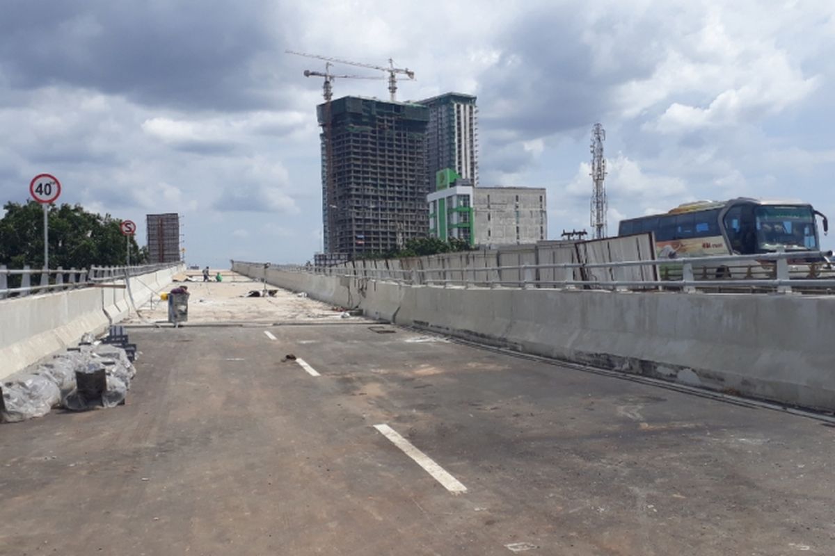 Flyover Rawapanjang, Kota Bekasi yang pembangunannya sudah mencapai 40 persen, Jumat (28/12/2018).
