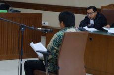Bacakan Pleidoi, Politisi PKB Musa Zainuddin Menangis di Pengadilan