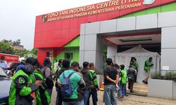Kementan Gratiskan Ongkir Pembelian Bahan Pokok di TTIC, Warga Antusias
