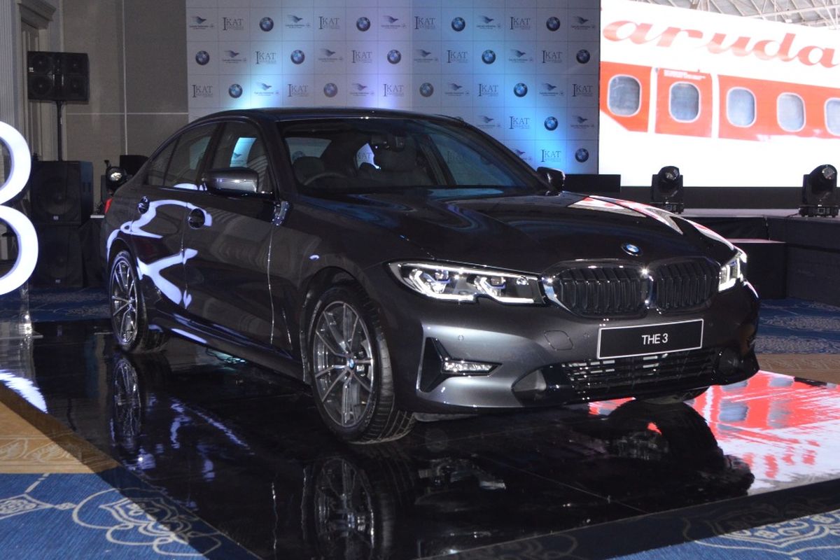 BMW 320i Sport resmi meluncur di Indonesia