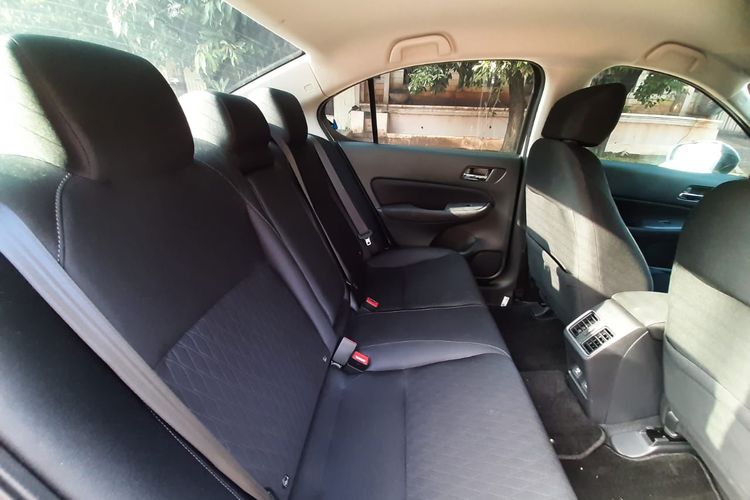 Interior Honda City Sedan