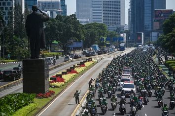 Ratusan Ojol Iringi Pemakaman Affan Kurniawan