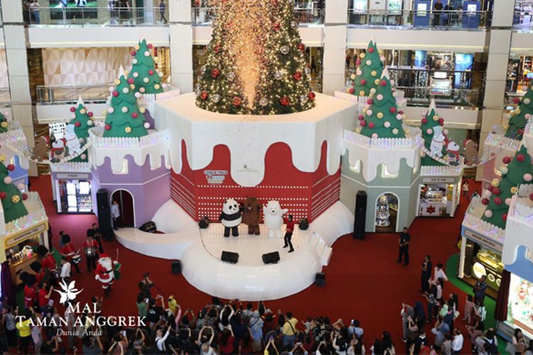 We Bare Bears Hadir Rayakan Kebersamaan Natal Di Mal Taman