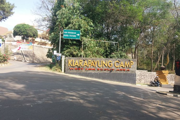 Bumi Perkemahan Kiara Payung, salah satu tempat wisata Bandung Timur.