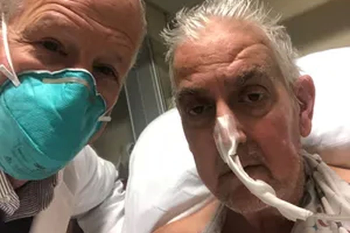 Dave Bennett (kanan) lelaki 57 tahun yang mendapatkan transplantasi jantung babi dalam operasi di University of Maryland Medical Center, AS.