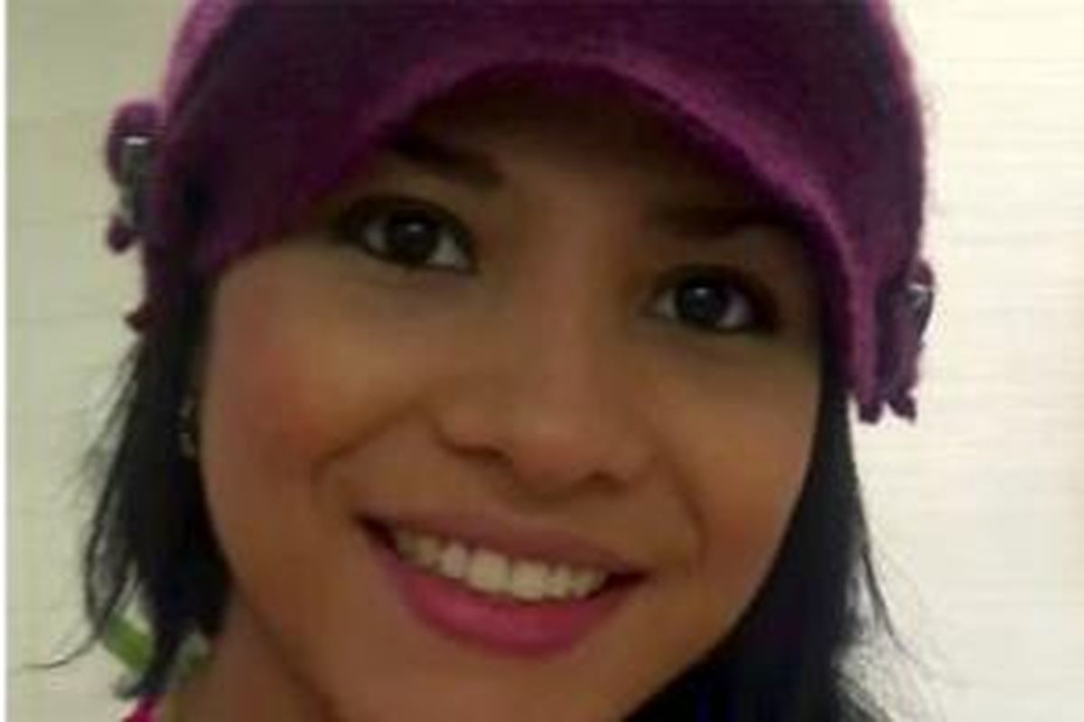 Angie Carolina Mendoza mengalami serangan jantung akut di tengah operasi pembesaran bokong. 