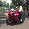 Review Harian QJMotor SRK 800 RR, Moge 4 Silinder Masih Ramah Macet