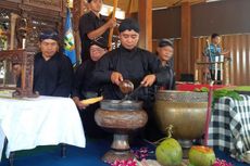 Memahami Jamasan Pusaka, Tradisi Bulan Suro yang Ada di Pulau Jawa
