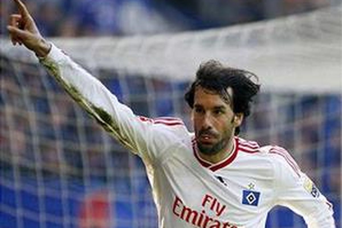 Striker Hamburg, Ruud van Nistelrooy.