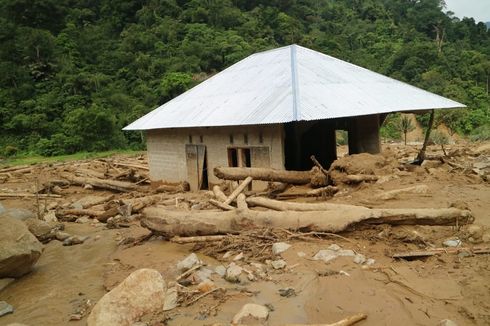 Akibat Banjir Bandang, Pemkab Solok Selatan Siapkan Relokasi 13 KK