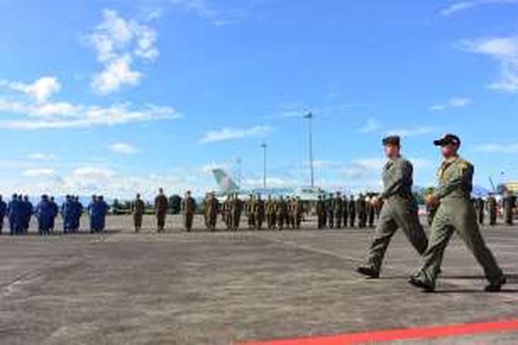Upacara Pembukaan menandai dimulainya Latihan Militer Bersama dengan sandi Cope West antara Angkatan Udara AS dan TNI Angkatan Udara di Pangkalan TNI-AU Sam Ratulangi Manado, 1-11 November 2016.