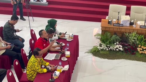 Rekapitulasi Pemilu Luar Negeri Berlanjut, Saksi PDI-P Protes Lagi soal Sirekap