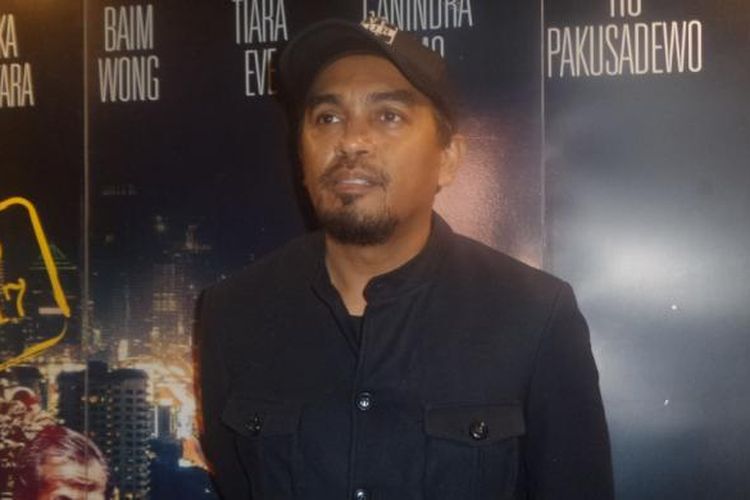 Glenn Fredly saat menghadiri premier film Jakarta Undercover di XXI Epicentrum Walk, Kuningan, Jakarta Selatan, Selasa (21/2/2017).