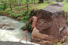 Banjir di Banyuwangi, Jembatan Putus akibat Tak Mampu Menahan Debit Air Sungai