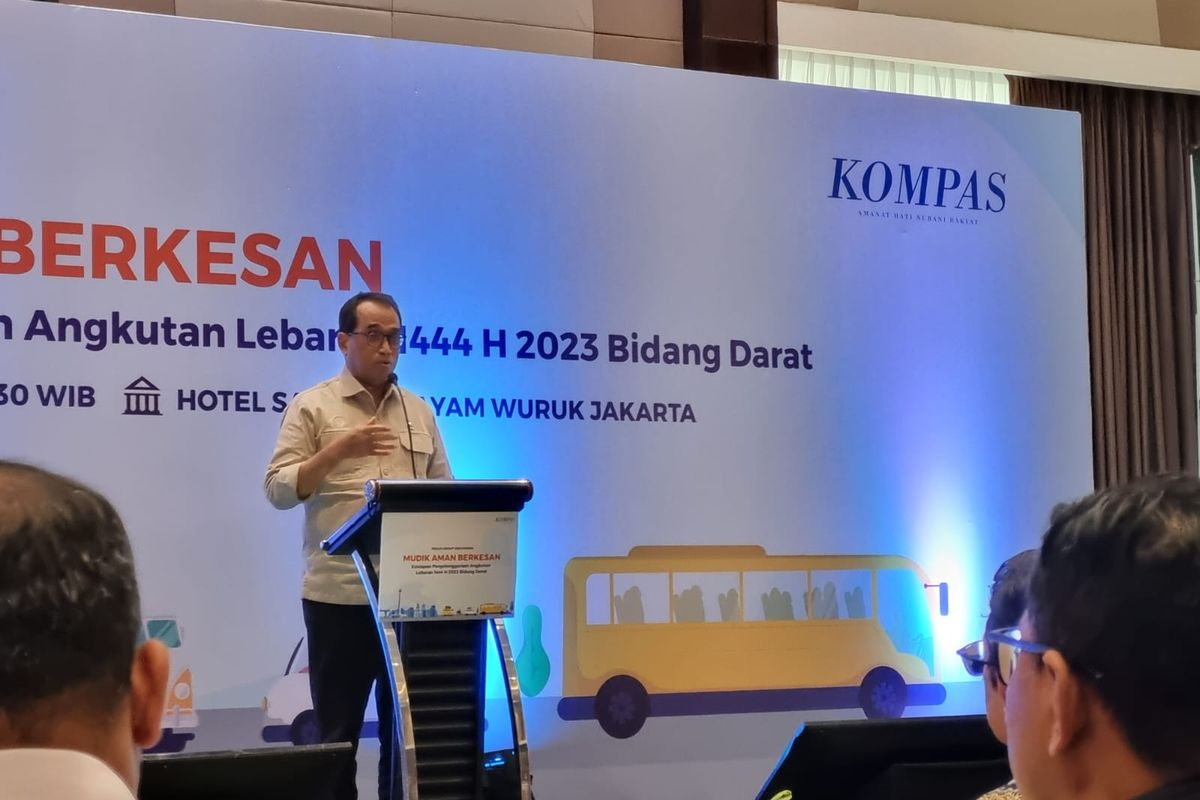 Menteri Perhubungan Budi Karya Sumadi saat FGD Mudik Aman Berkesan di Hotel Santika, Jakarta, Kamis (6/4/2023).