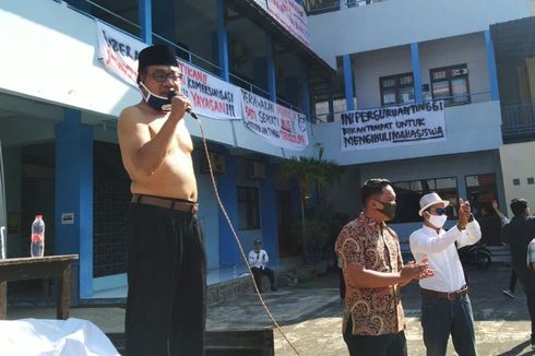 Ikut Demo Bareng Mahasiswa, Rektor Uniba Solo Lepas Baju dan Mengundurkan Diri