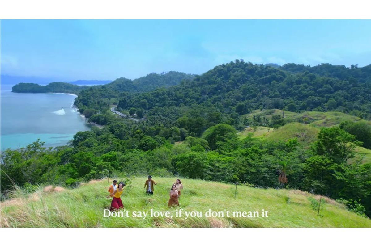 Iklan terbaru Tolak Angin yang memamerkan keindahan pariwisata Manado. 