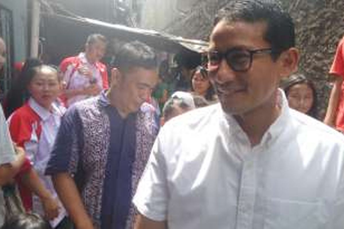 Jumat (3/6/2016), bakal calon gubernur DKI, Sandiaga Uno mendatangi warga di Kelurahan Pademangan Barat RT 4 RW 10