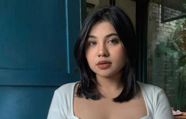 Bisnis Foto dan Video Syur Dea "Onlyfans" dan Peran Kekasih di ...