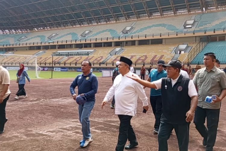 Stadion Utama Riau Dirawat Kembali, Plt Gubernur: Kita Buat Seperti Gelora Bung Karno