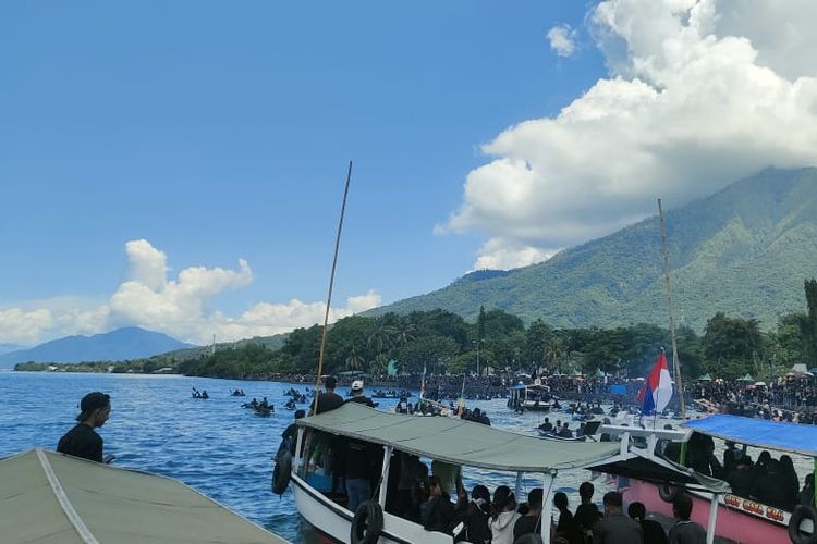 Semana Santa Larantuka, Tradisi Paskah 500 Tahun dengan Prosesi Laut Membelah Selat Gonsalu