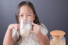 4 Bahaya Anak Terlalu Banyak Minum Susu, Orangtua Wajib Tahu