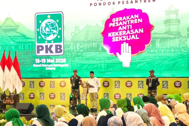 Ketua Umum Dewan Pimpinam Pusat (DPP) Partai Kebangkitan Bangsa (PKB) Abdul Muhaimin Iskandar (Cak Imin) membuka Temu Nasional Pondok Pesantren: Gerakan Pesantren Anti Kekerasan Seksual di Grand Mercure Hotel Kemayoran, Jakarta, Senin (18/5/2026). (KOMPAS.com/Febrianto Adi Saputro)