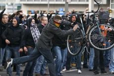 Ribuan Warga Jerman Menentang Demonstrasi Anti-Islam