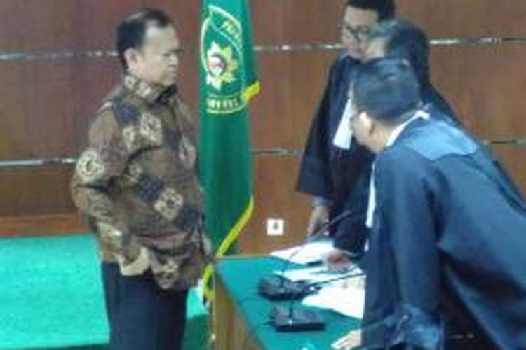Sidang perdana mantan Sekretaris Jenderal Partai Nasdem Patrice Rio Capella di Pengadilan Tindak Pidana Korupsi, Jakarta, Senin (9/11/2015).