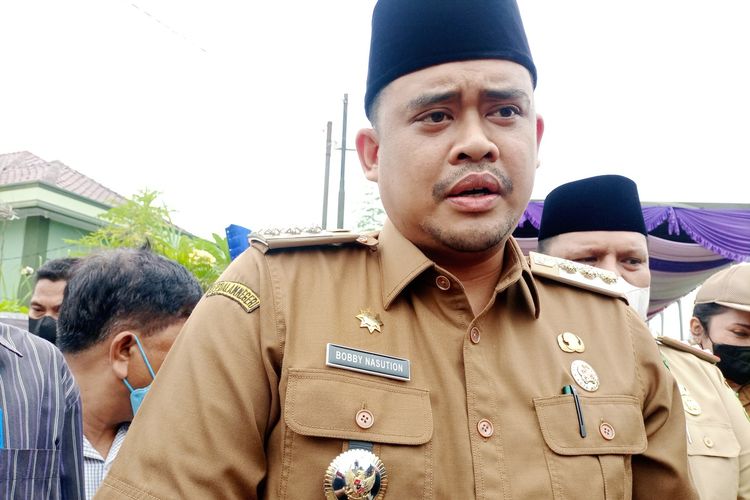 Wali Kota Medan Bobby Nasution saat memberikan komentar soal izin usaha Holywings, Selasa (5/7/2022)