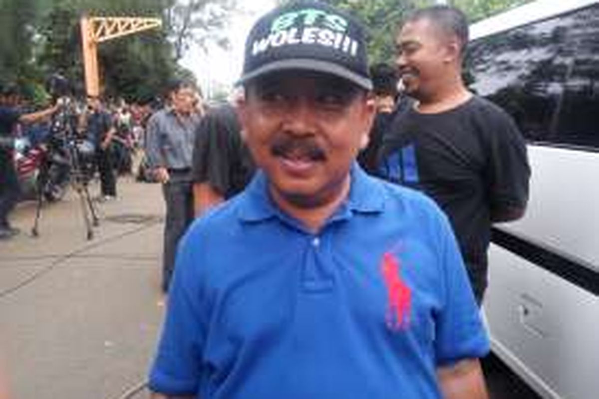 Gani, Ketua Rukun Warga 16 Kelurahan Kayu Putih, Pulogadung, Jakarta Timur saat dilokasi pembunuhan di Pulomas, Selasa (27/12/2016).