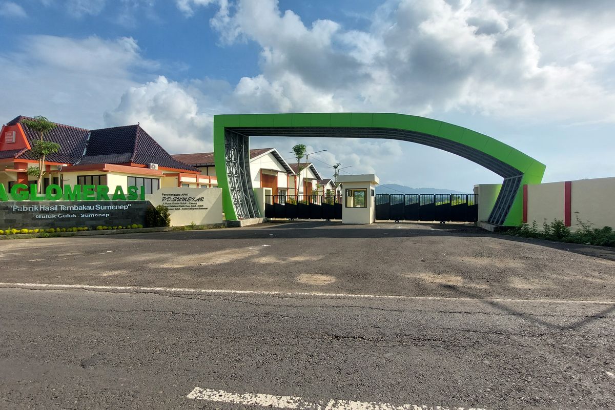 Gedung Aglomerasi Pabrik Hasil Tembakau (APHT) di Kecamatan Guluk-Guluk yang akan difungsikan untuk PR lokal. 