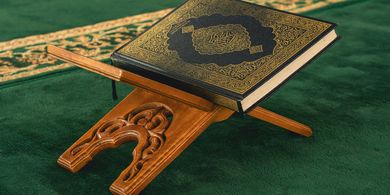 Surah Al Ikhlas Hanya 4 Ayat, Mengapa Setara Sepertiga Al-Qur'an?