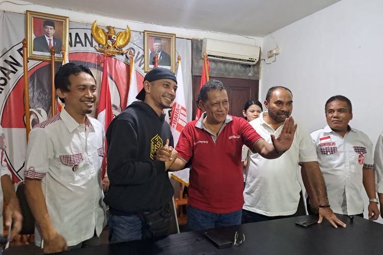Rumah Besar Relawan Prabowo 08 bertemu dengan Bara JP di markas Bara JP, Jakarta Timur, Jumat (7/7/2023). 