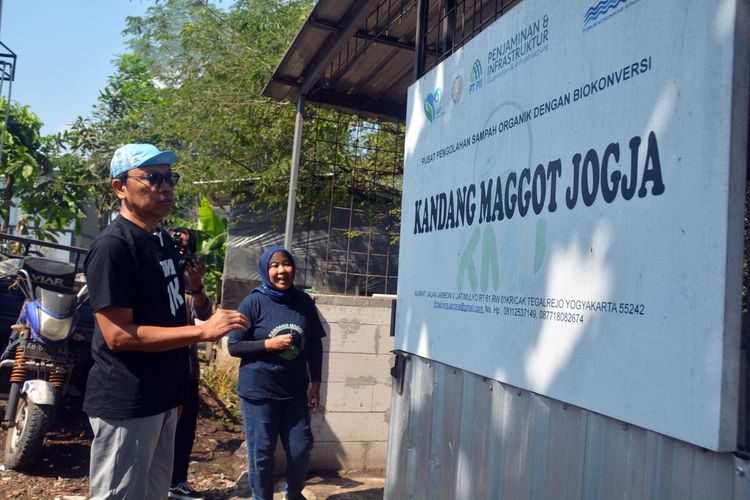PJ Walikota Yogyakarta saat meninjau Kandang Maggot Jogja