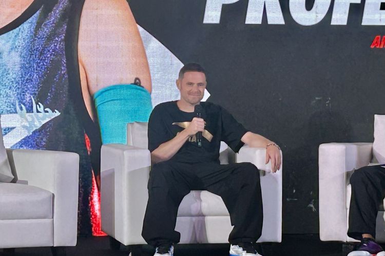 Pemain streetball profesional, Grayson Scott “The Professor” Boucher dalam Konferensi Pers Peluncuran ANTA di Indonesia, di Jakarta Pusat, Selasa (26/8/2025).